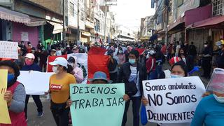 Ambulantes marchan pidiendo que los dejen retornar a los alrededores del exMayorista