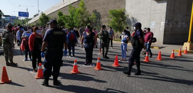 Municipalidad Provincial de Piura pintó círculos blancos en las pistas y veredas. (Foto: MPP)