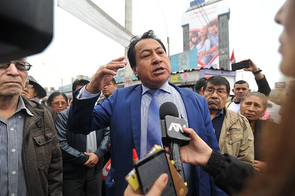 Centro comercial Polvos Azules fue clausurado por "riesgo inminente"