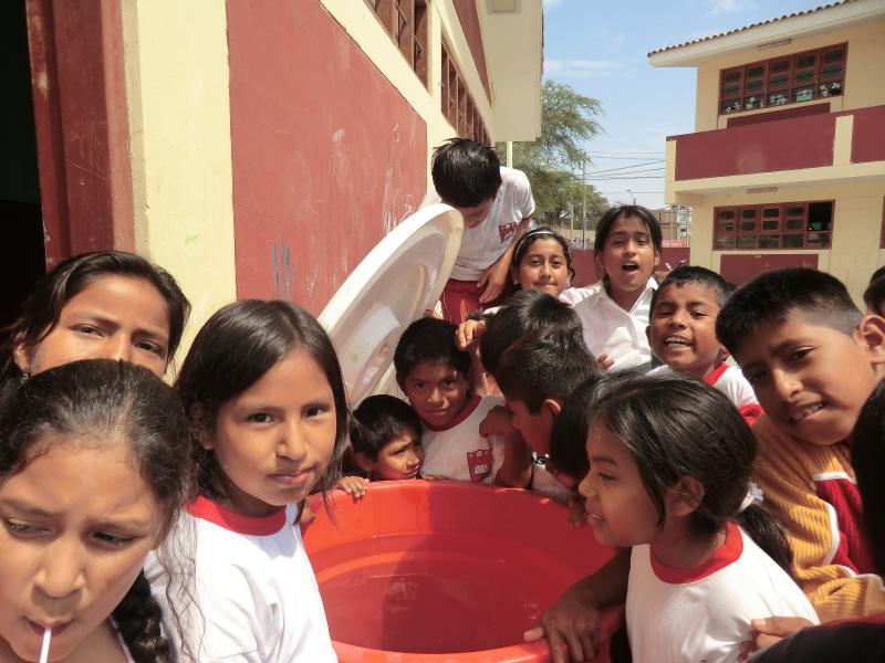 ¡No al dengue!, dicen colegios de Piura y Castilla