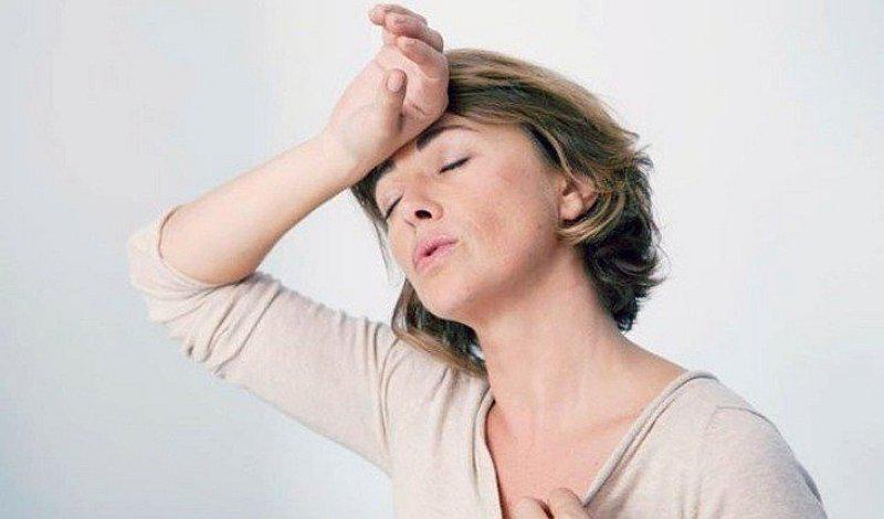 ¿Qué es la menopausia precoz y cómo identificarla?