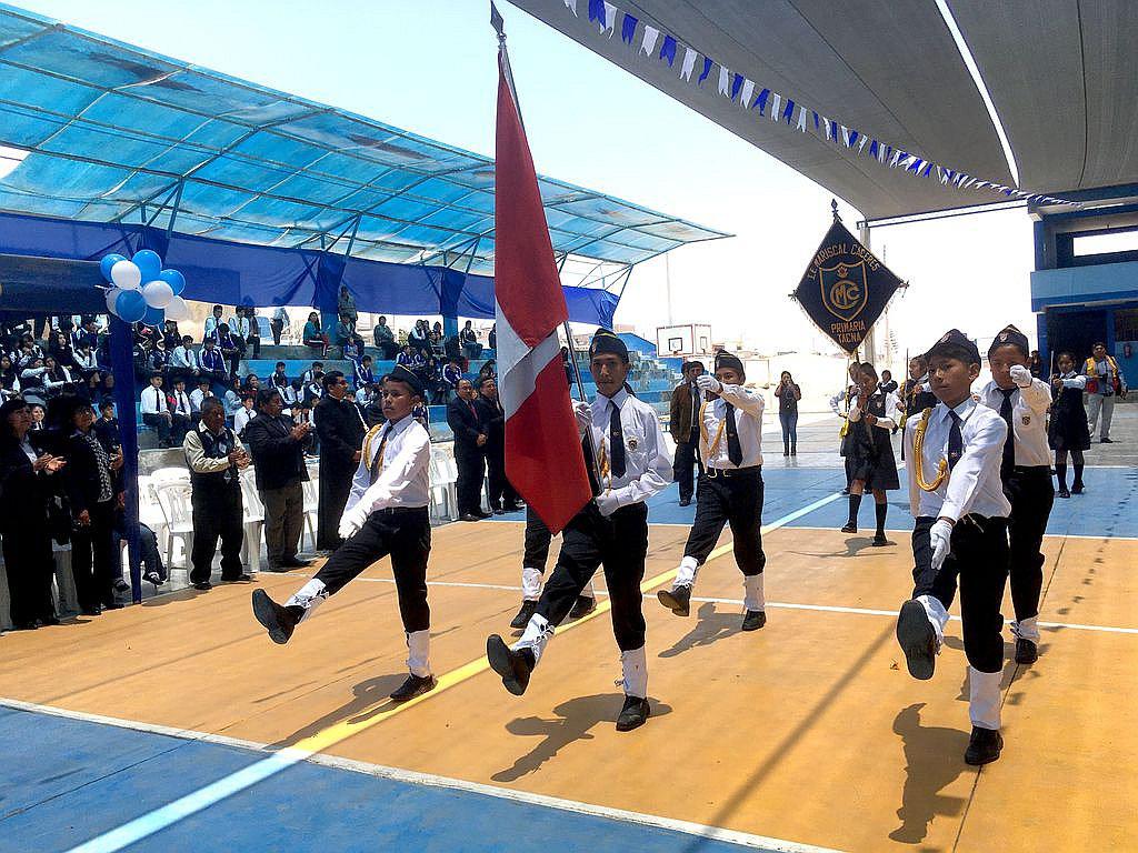 Celebran 37 años de creación y servicio a la educación