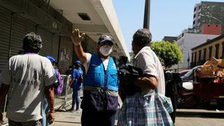 Retiran a comerciantes informales en zonas aledañas a Mesa Redonda y el Mercado Central (FOTOS)