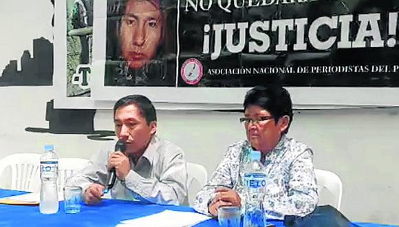 Padres de periodista fallecido denuncian irregularidades en investigación