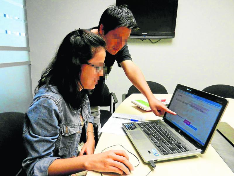 Beneficiarios de Beca 18 van a comprar laptops y los estafan 