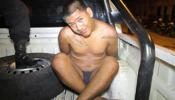 'Chapa tu Choro': ​Vecinos linchan y desnudan a ladrón "coqueto" en Iquitos