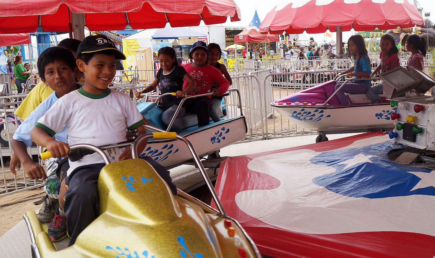 Dos niños quedan heridos tras caer de juego mecánico en San Juan de Miraflores