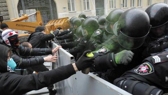 Ucrania: número de muertos por protestas asciende a 37
