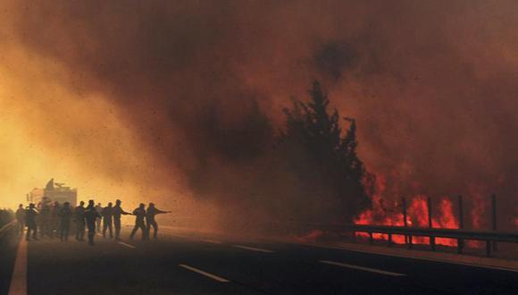España: Incendios dejan un muerto y 5 mil evacuados