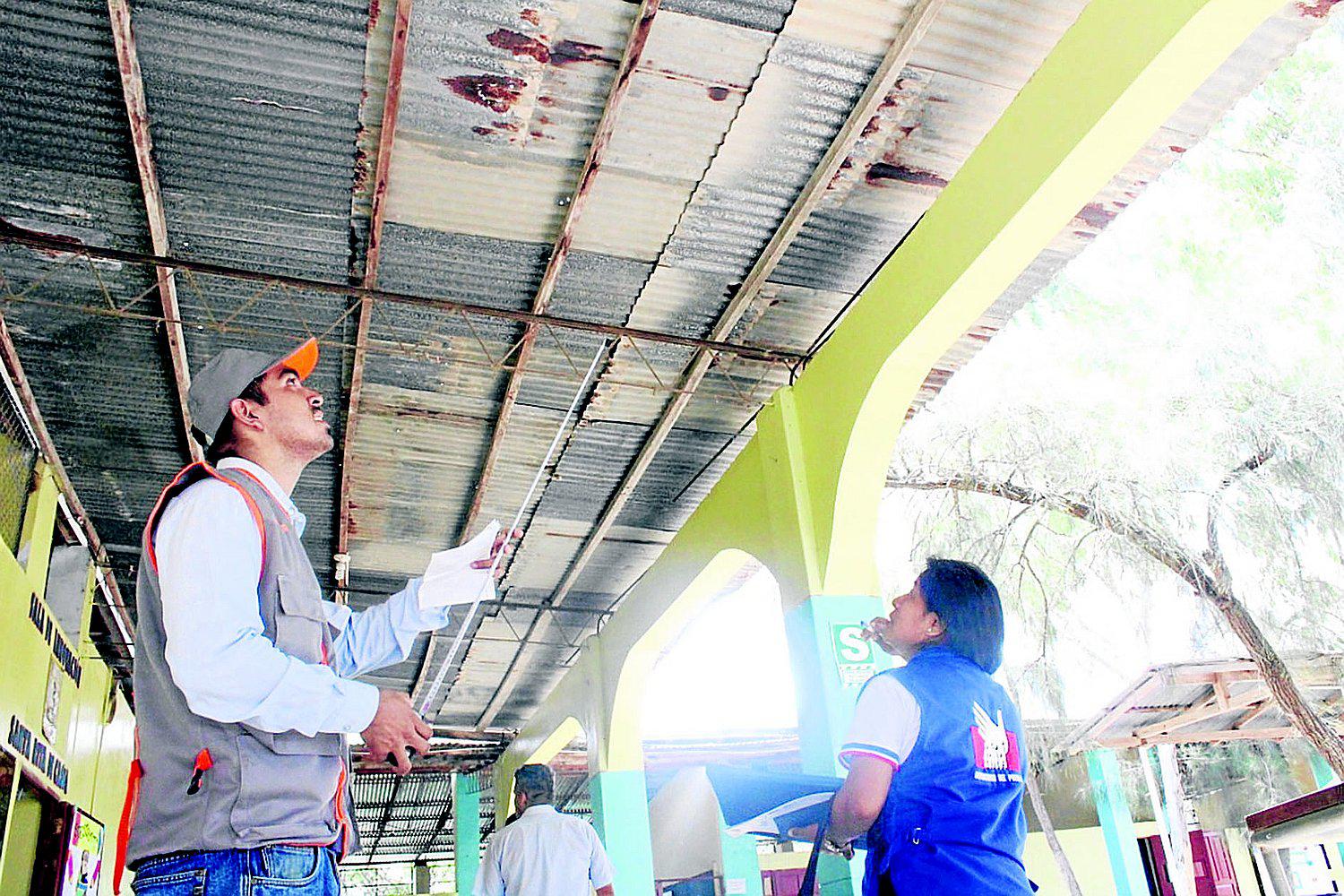 Unos 17 colegios privados de la región Tumbes son un peligro para escolares