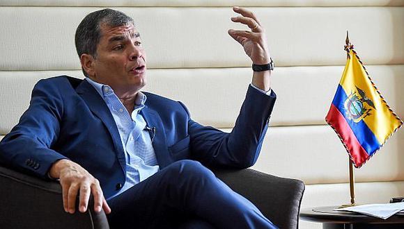 Expresidente Correa pide adelantar elecciones en Ecuador ante "grave conmoción social"