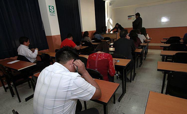Retrasan el examen de Nombramiento Docente 2018 para octubre
