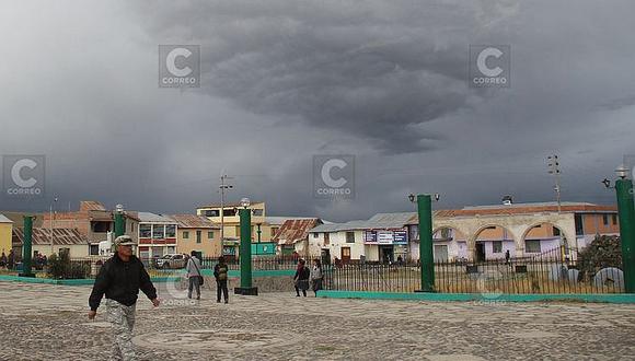 Distrito de Caylloma se queda sin energía eléctrica por tormenta eléctrica