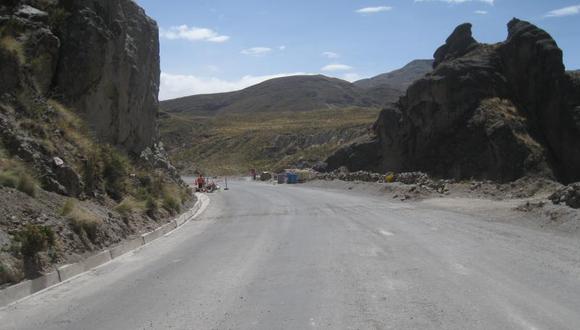 Pavimentan parte de la carretera Otuzco - Callacuyán