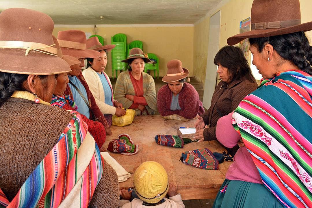 Taller de capacitación para artesanos cusqueños