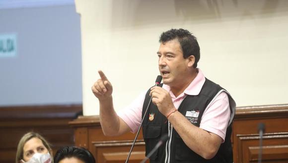 Edwin Martínez visitó Majes El Pedregal para presentar su proyecto de ley. (Foto: Congreso)