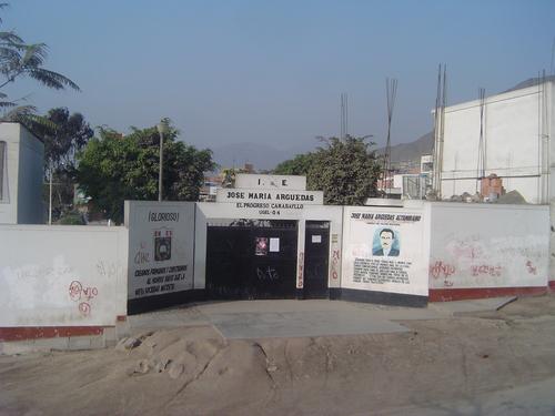 Denuncian daños en infraestructura de Colegio José María Arguedas