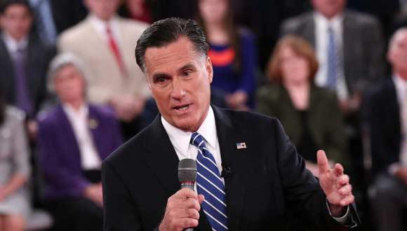Romney genera polémica por "archivadores llenos de mujeres"