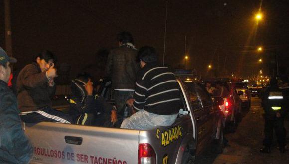 Serenos frustran robo de vehículo a taxista