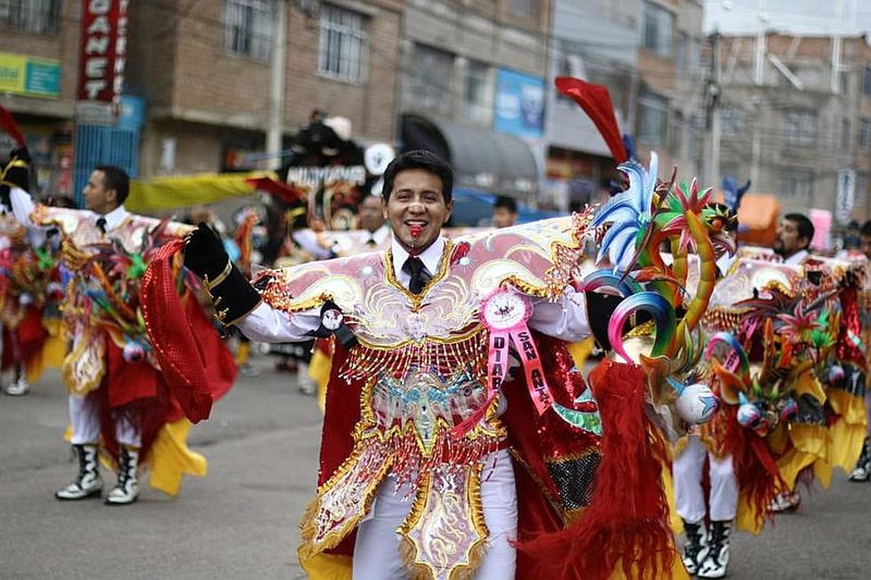 “Diablos” lideraron en concurso de danzas por la Virgen de la Candelaria (FOTOS)
