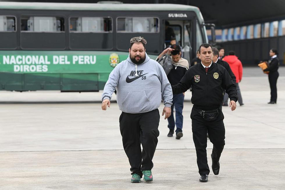 Expulsan del Perú a cuarto grupo de venezolanos con antecedentes penales y policiales (VIDEO)