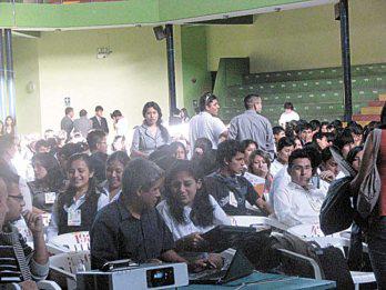 Controversia por 2 CONEAs