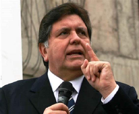 Alan García: "Nivel político ha caído tan bajo y viene de alguien que personifica a la nación"