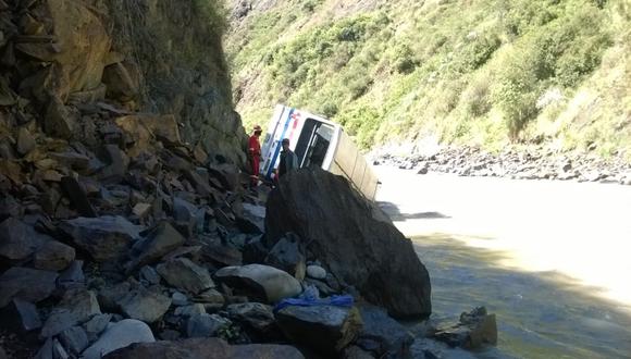 Cusco: Bus se precipita a río dejando nueve heridos y un menor desaparecido