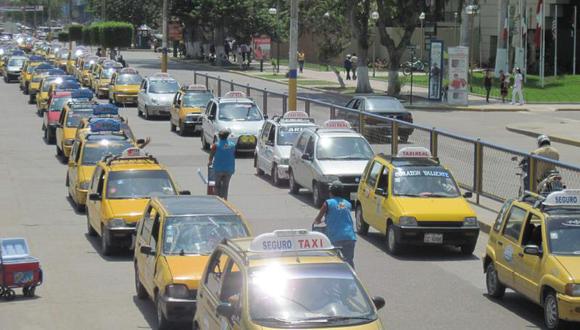 Más de 20 mil taxis informales circulan en Chiclayo
