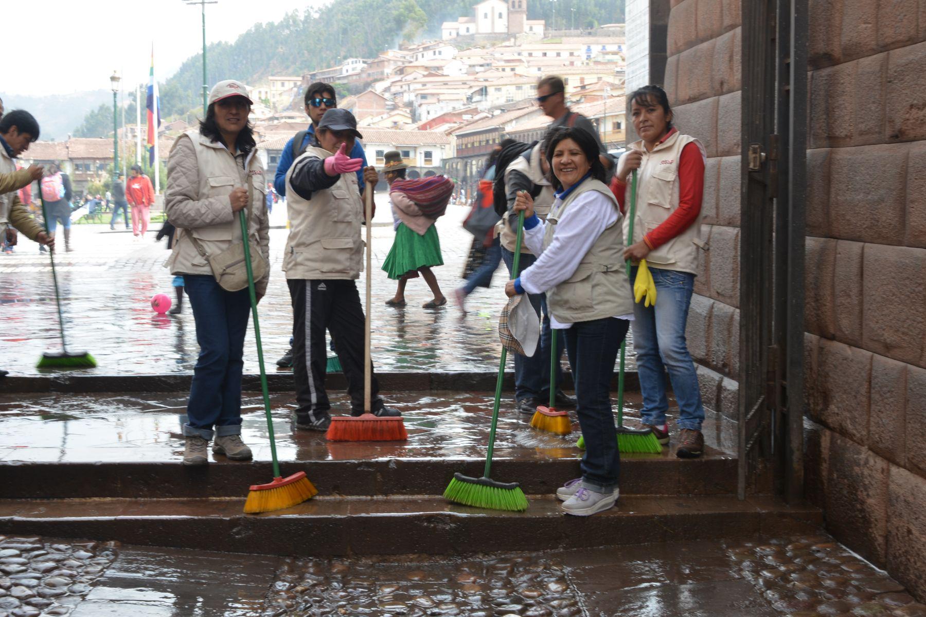 Limpiarán las calles del Centro Histórico de Cusco