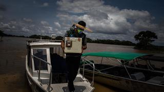 Comunidades indígenas de la Amazonía de Brasil esperan ser vacunadas frente a riesgo de variantes de la COVID-19