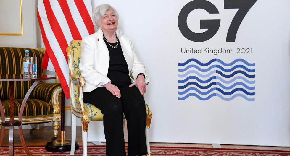 La secretaria del Tesoro de Estados Unidos, Janet Yellen, posa para una fotografía en el segundo día de la Reunión de Ministros de Finanzas del G7, en Lancaster House en Londres el 5 de junio de 2021. (Foto de Alberto Pezzali / POOL / AFP).