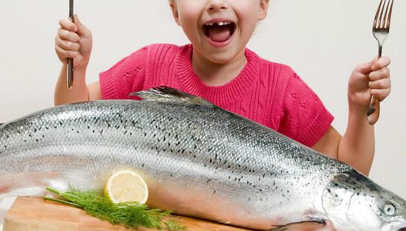 Niños que comen pescado una vez por semana son más inteligentes, según estudio