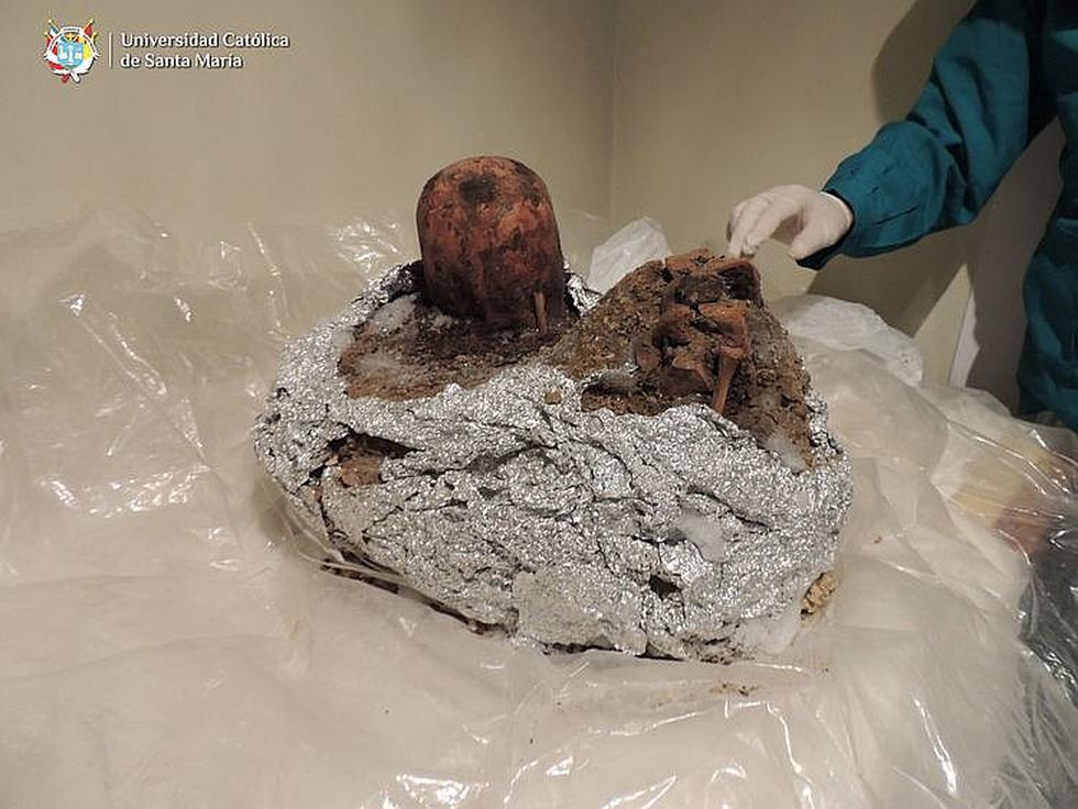 Científicos trabajan para reconstruir el rostro de la momia Juanita (FOTOS)