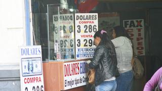 Dólar podría llegar a fin de mes a 3,30 soles la compra en la calle