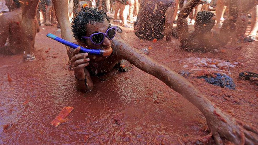FOTOS: Celebran en España 'La Tomatina' como catarsis para olvidar la crisis