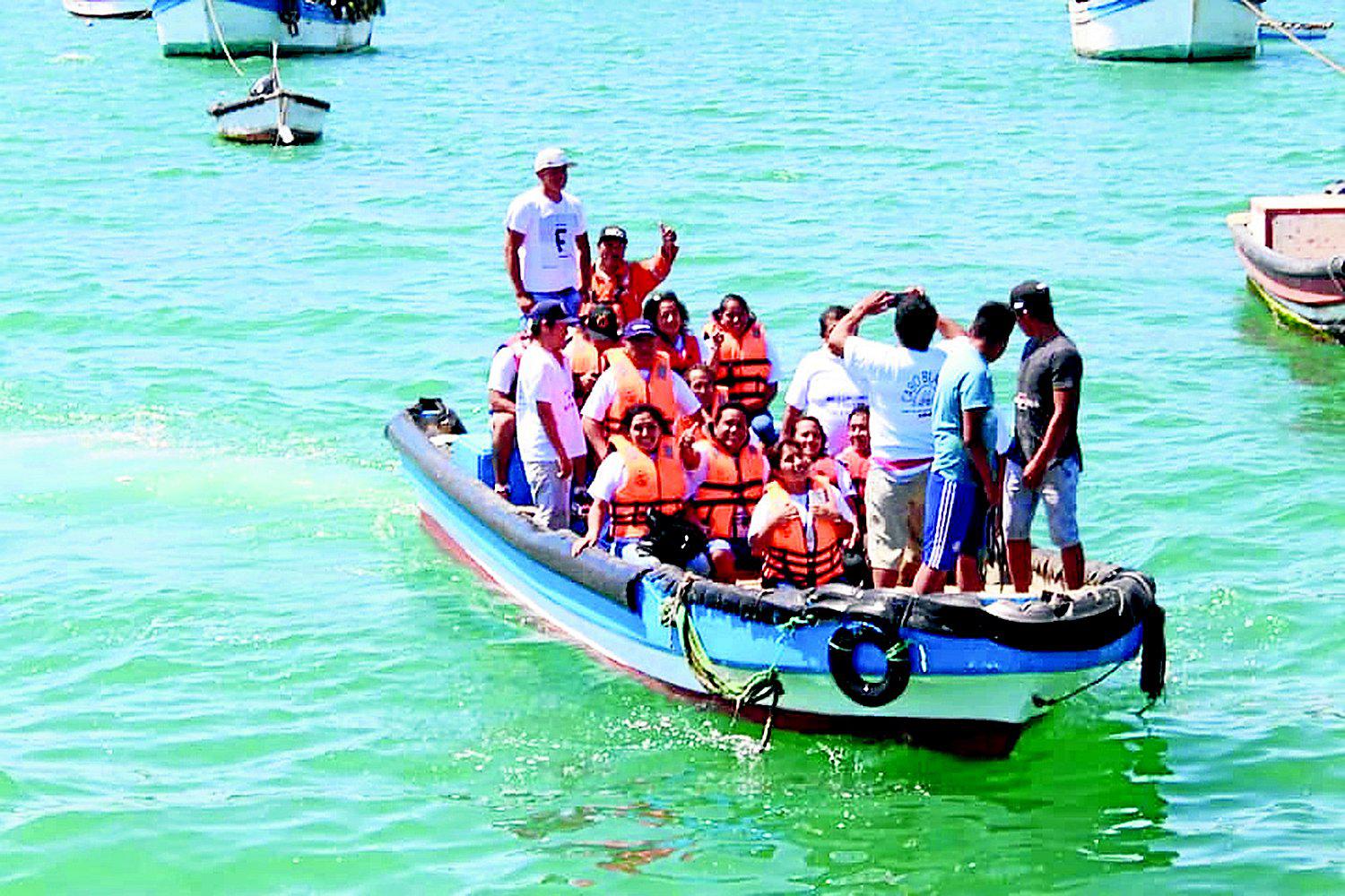Pescadores se preparan para concursar en la IV edición de la Regata del Siglo en Cabo Blanco
