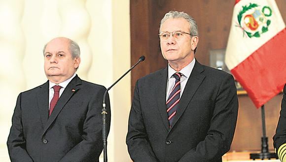 Gonzalo Gutiérrez y Pedro Cateriano acuden hoy al Congreso para informar sobre espionaje de Chile