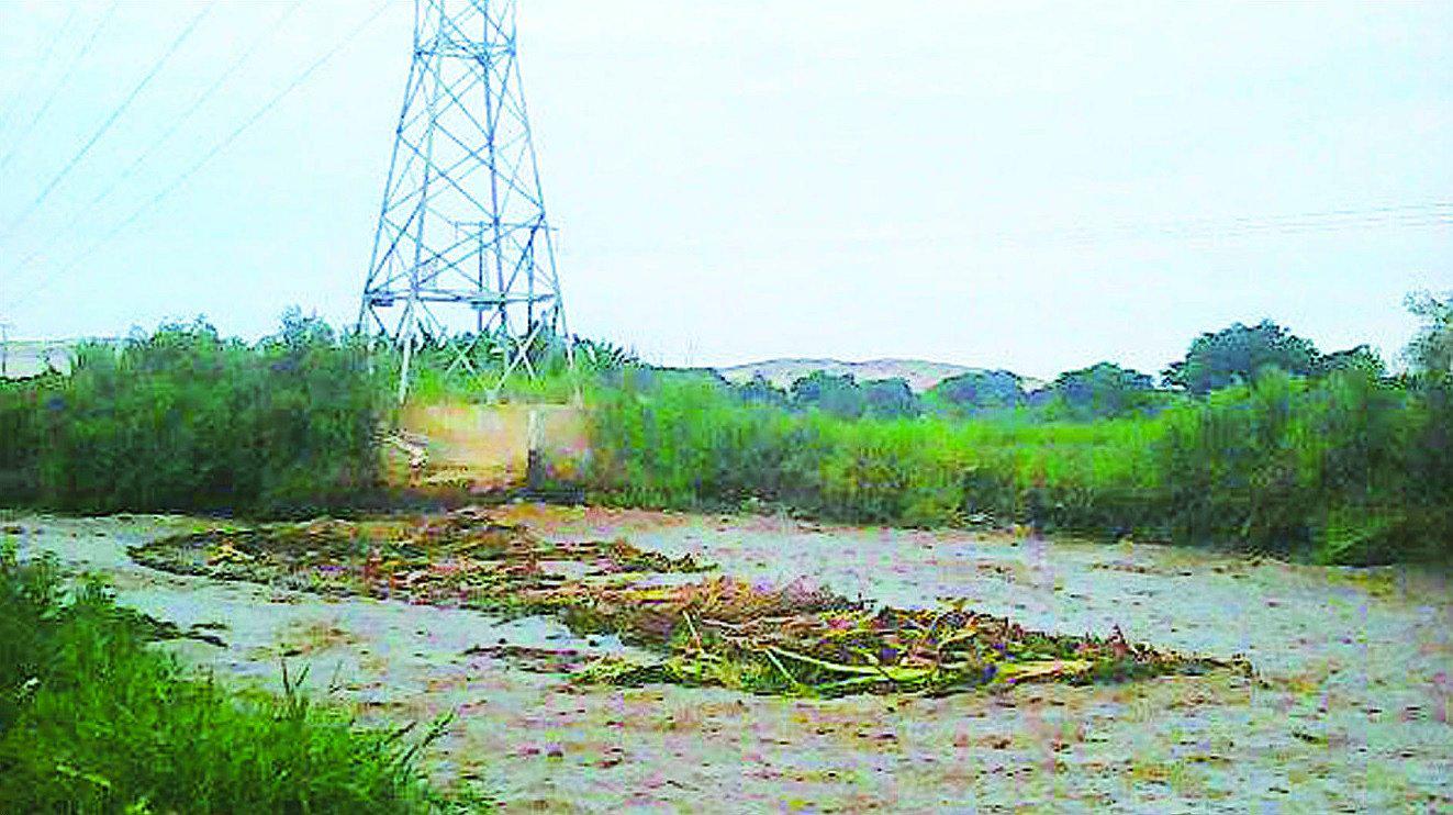Áncash: Caudal del río Lacramarca sube y podría derribar una torre