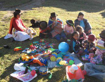 Ludotecas itinerantes  para tres distritos