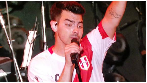 Joe Jonas apareció en concierto con la camiseta peruana y causó furor entre sus fans (VIDEO)