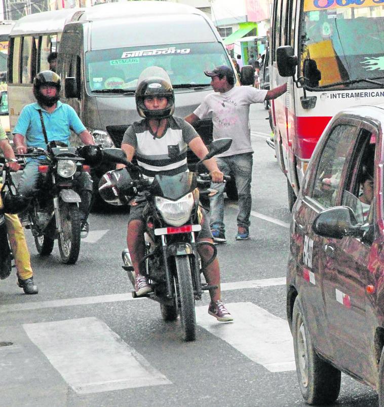 Multa por usar casco cerrado será de 308 soles