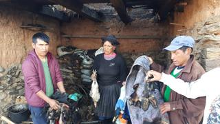 Mujer pierde todo lo que tenía por rayo que cayó sobre su vivienda en Huancavelica (FOTOS)