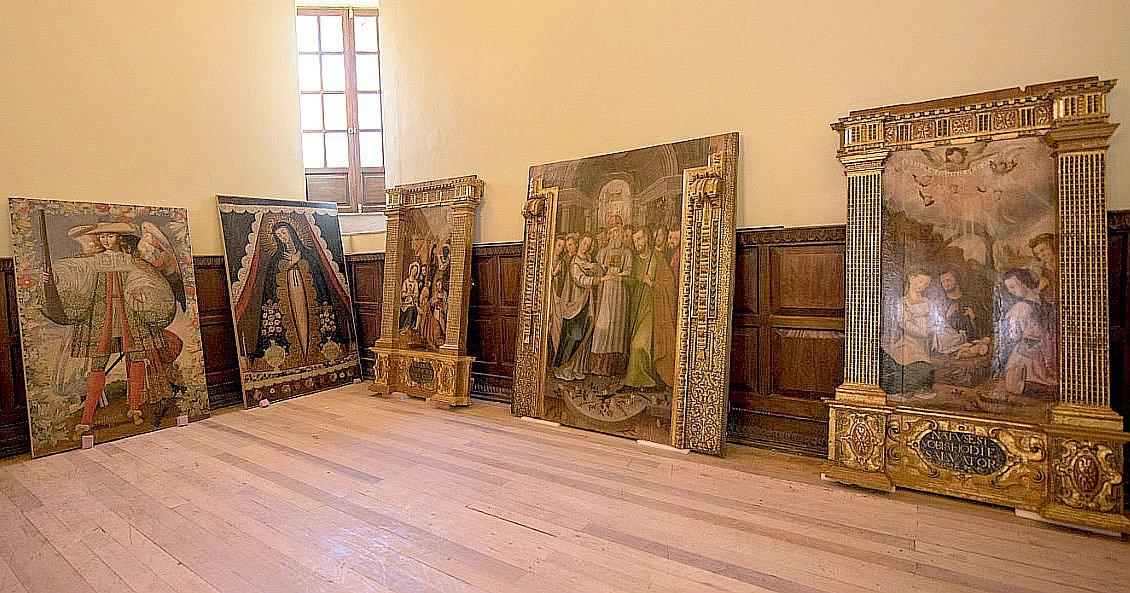 Invaluables lienzos de la época colonial son restaurados en Cusco (FOTOS)