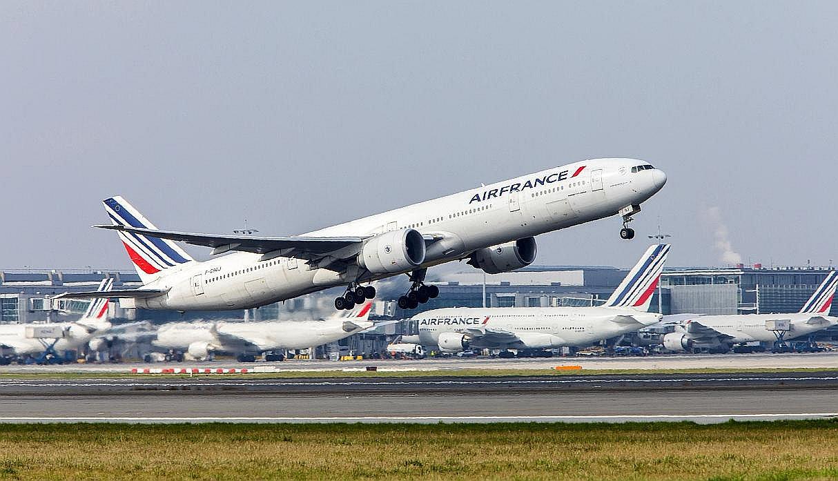 Air France suspende vuelos a Caracas por la "situación en Venezuela"