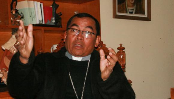 Obispo plantea "Ley seca" para celebraciones religiosas