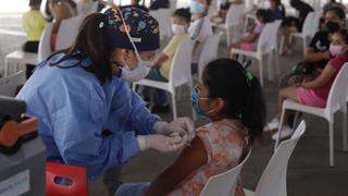¿Por qué los niños deben recibir las dos dosis de la vacuna?: Director de hospital El Carmen explica