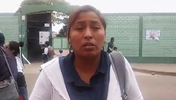Angustiada madre busca a hija que desapareció cuando se dirigía a su colegio (VIDEO)