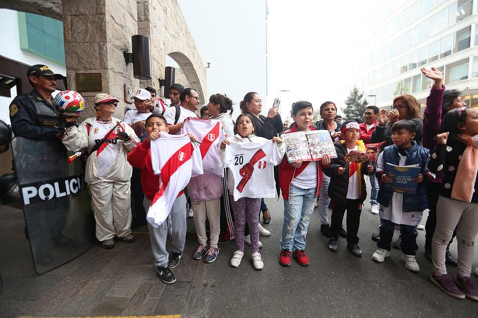 Perú vs Escocia: Hinchas viven verdadera fiesta en la previa del partido (FOTOS)