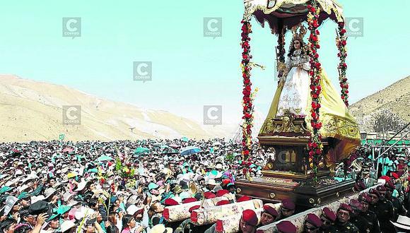 Arequipa: Miles de peregrinos a los pies de la Virgen de Chapi